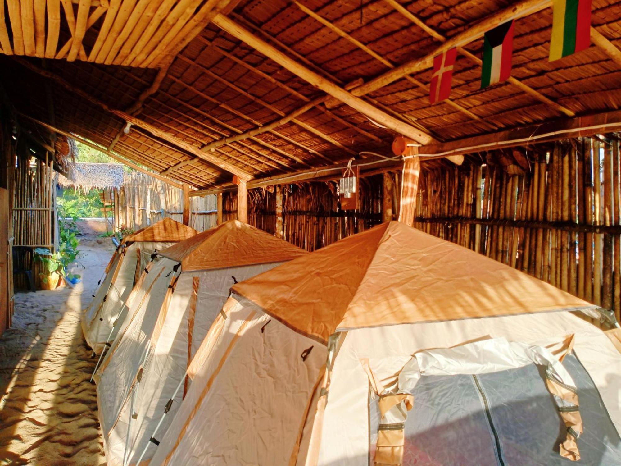 Amwani Sunset Colours Camping Site 圣维森特 外观 照片