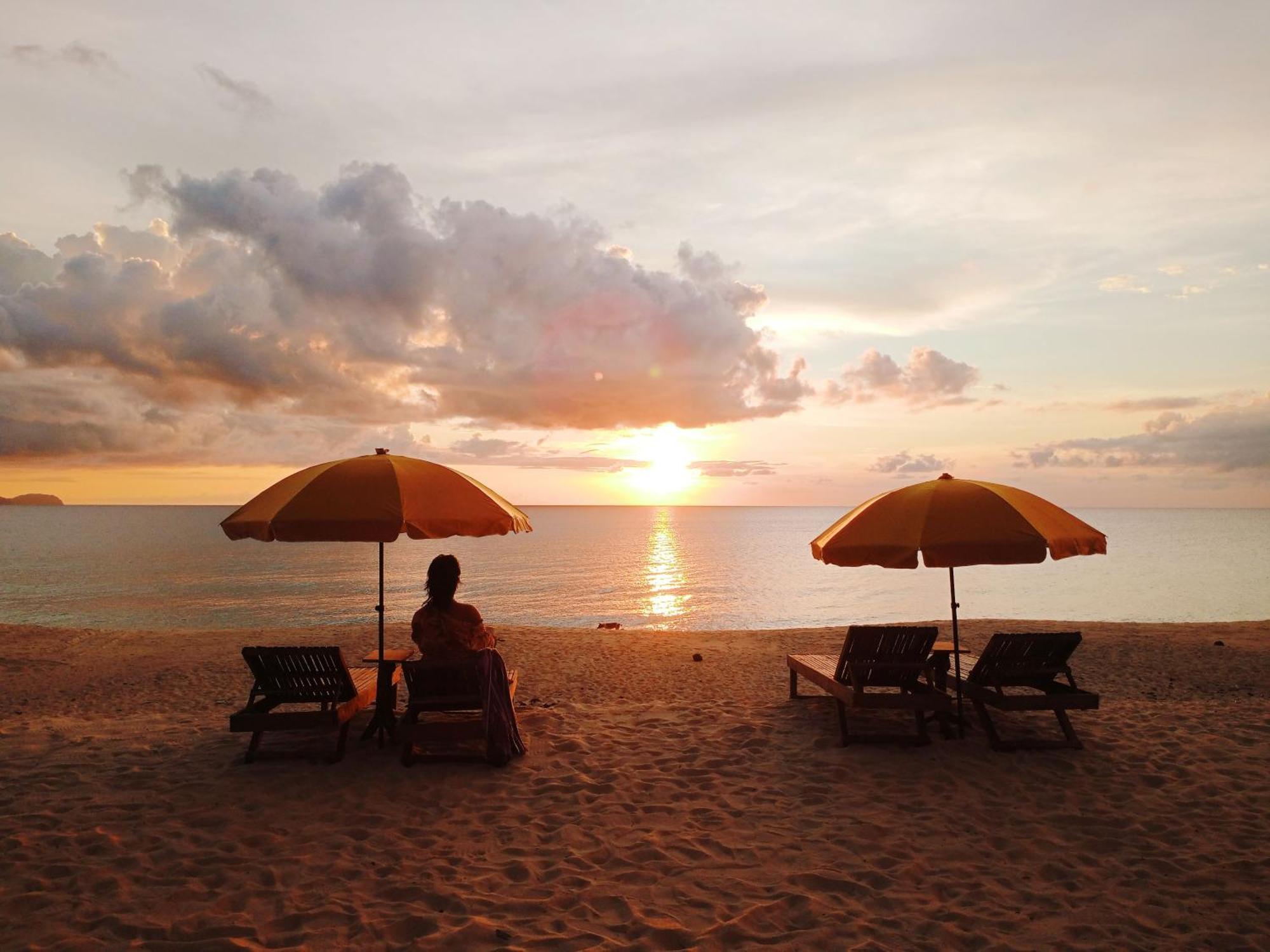 Amwani Sunset Colours Camping Site 圣维森特 外观 照片